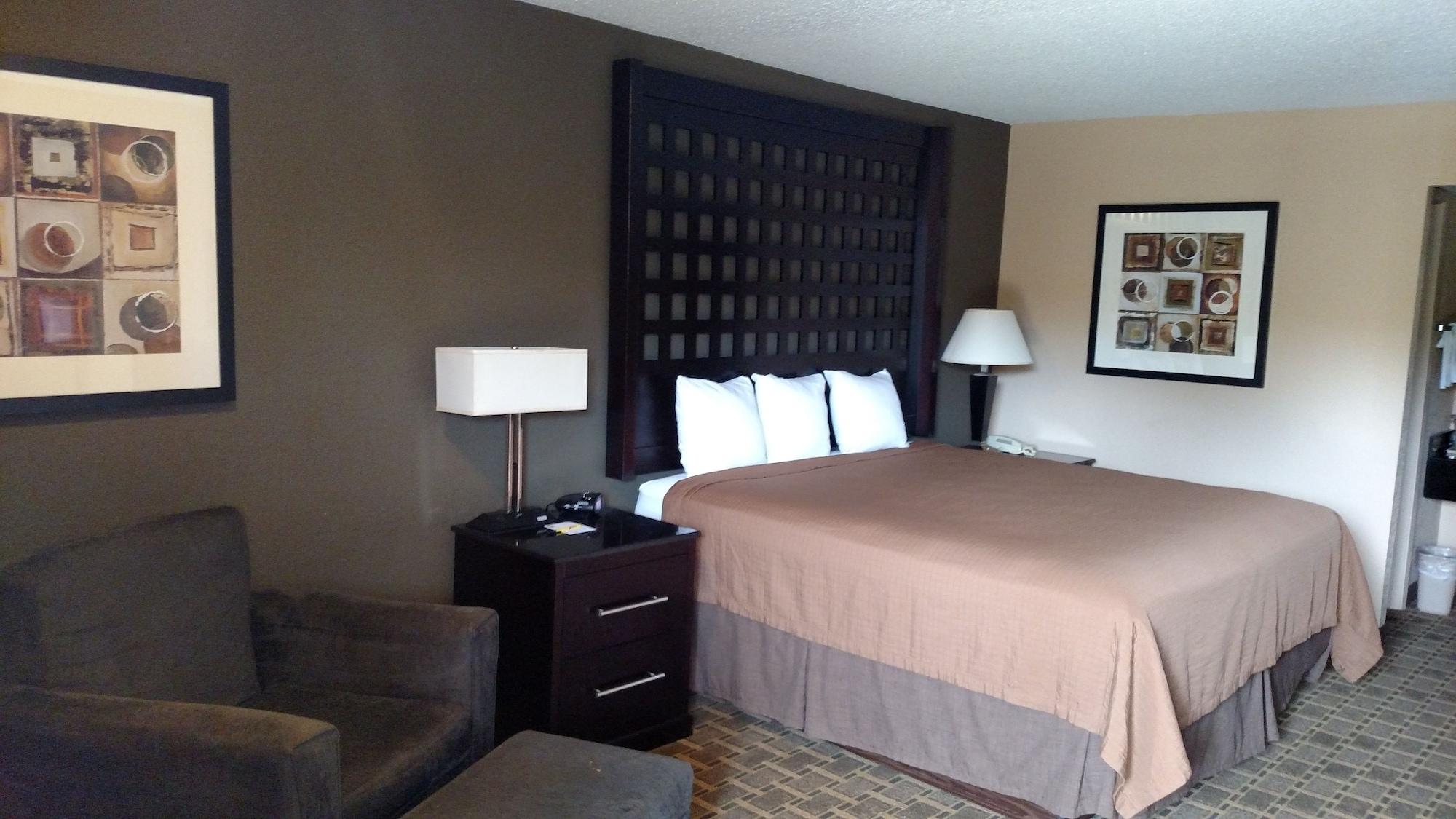 Super 8 By Wyndham Atoka Hotel Exterior photo